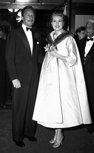 Grace Kelly, Oleg Cassini